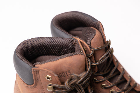 How to Clean Stinky Boots: 5 Simple Hacks to Stop the Smell, Now